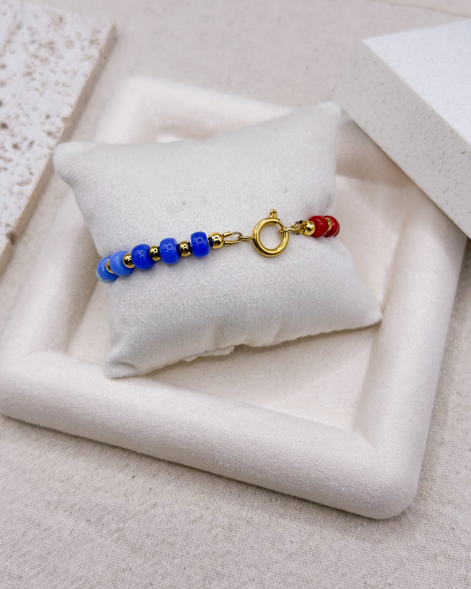 HIKO RAINBOW BRACELET