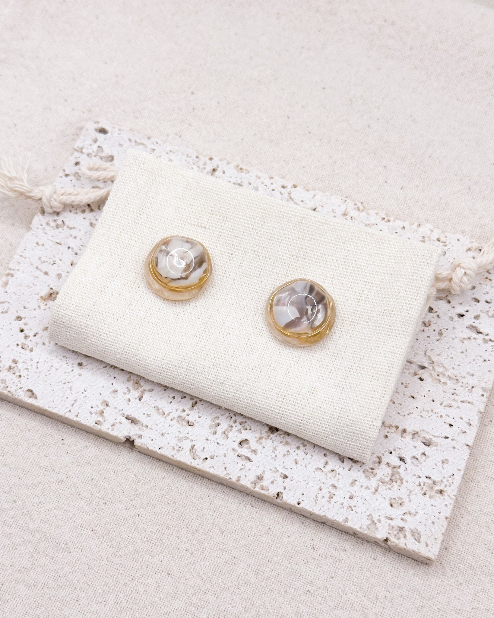 LISA Brown EARRINGS Studs