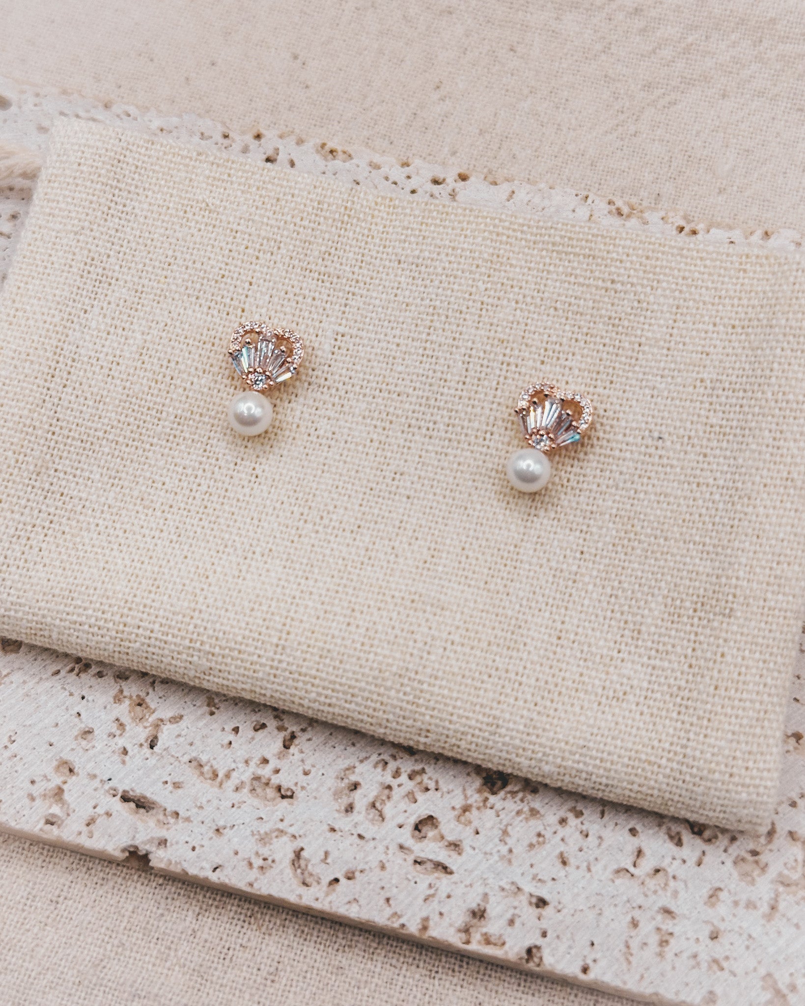 Love Struck Earrings Studs