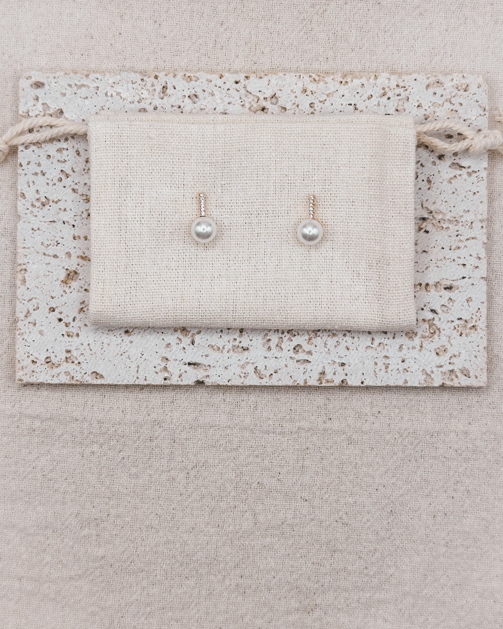 Ava Earrings Studs
