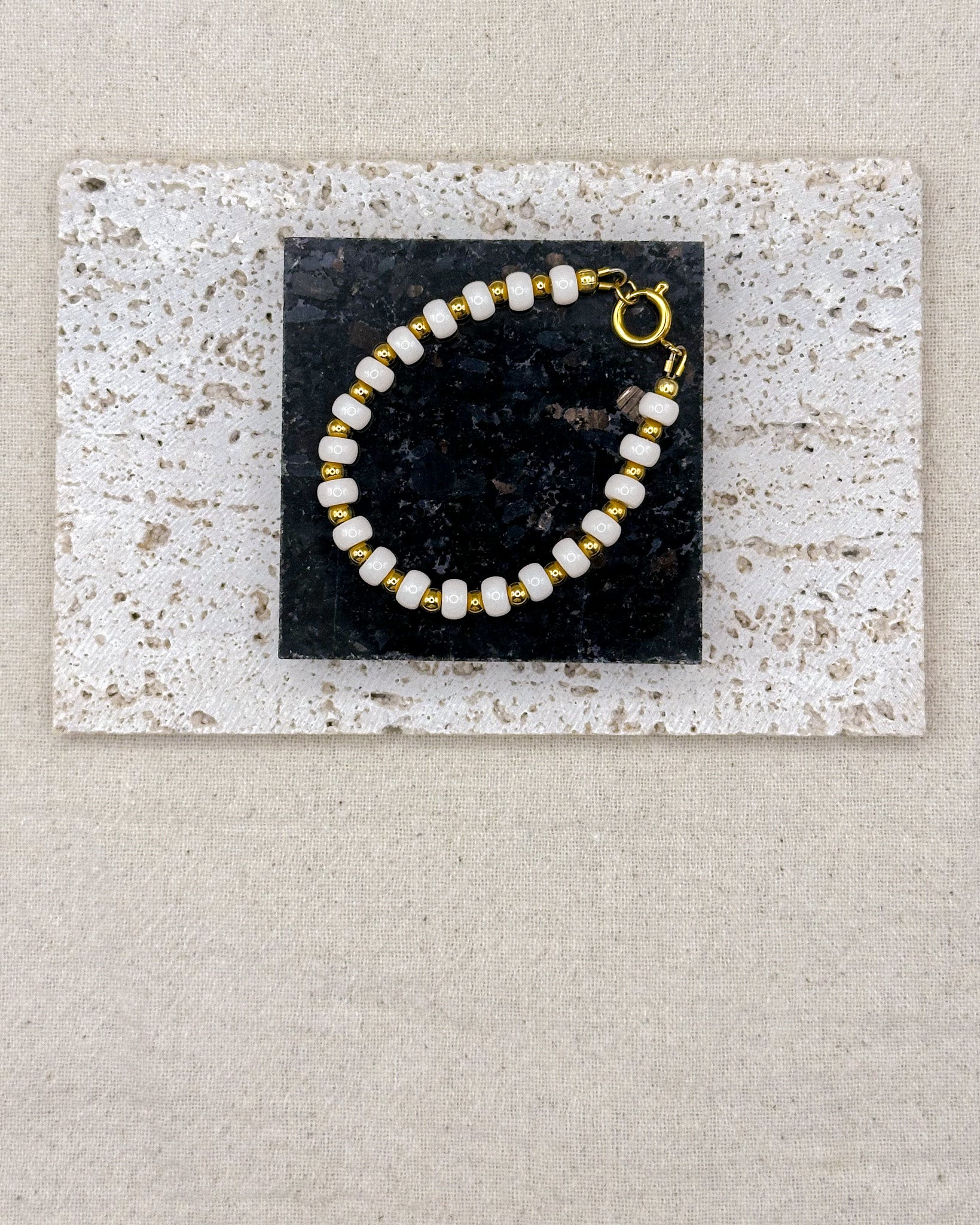 HIKO White BRACELET