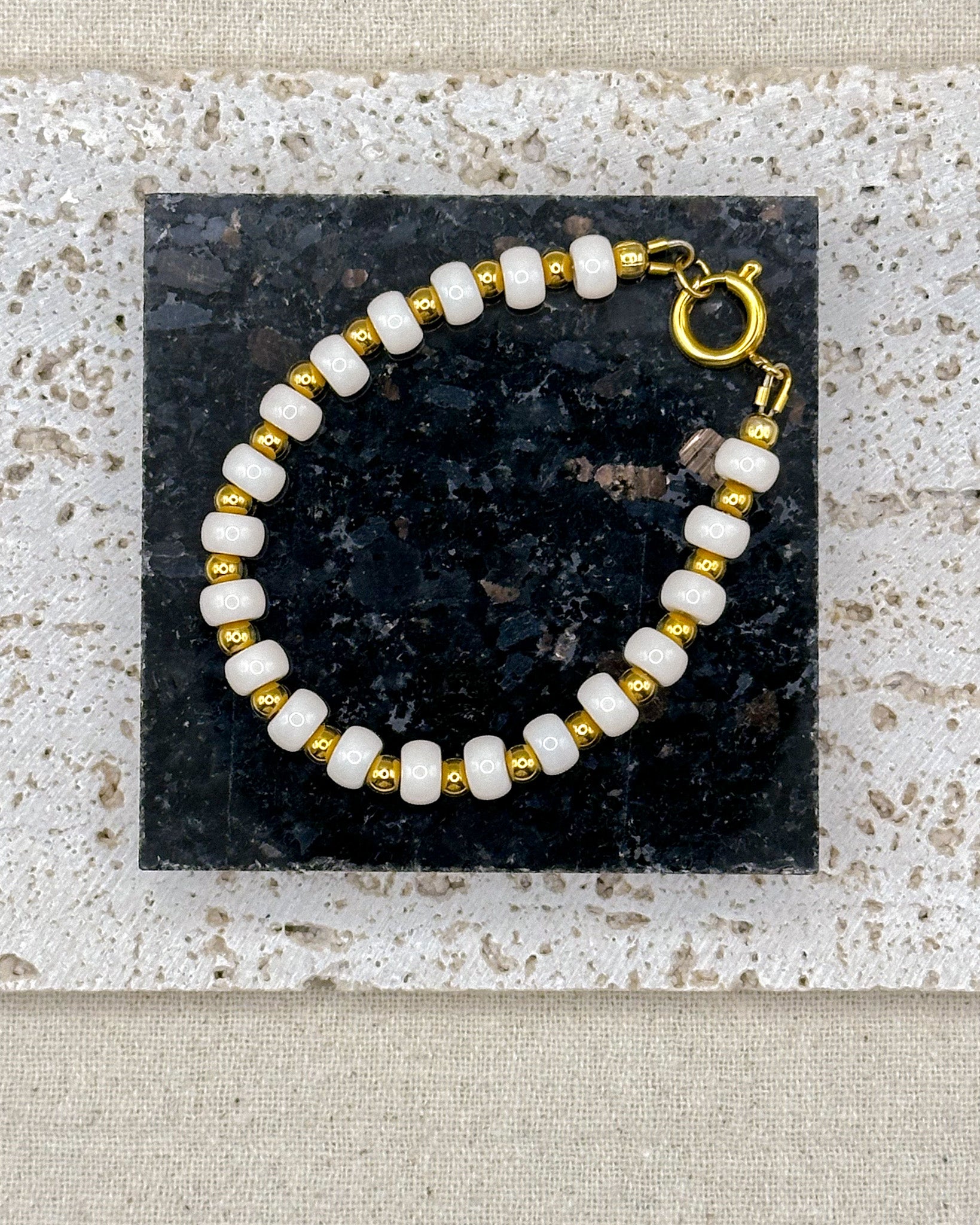 HIKO White BRACELET