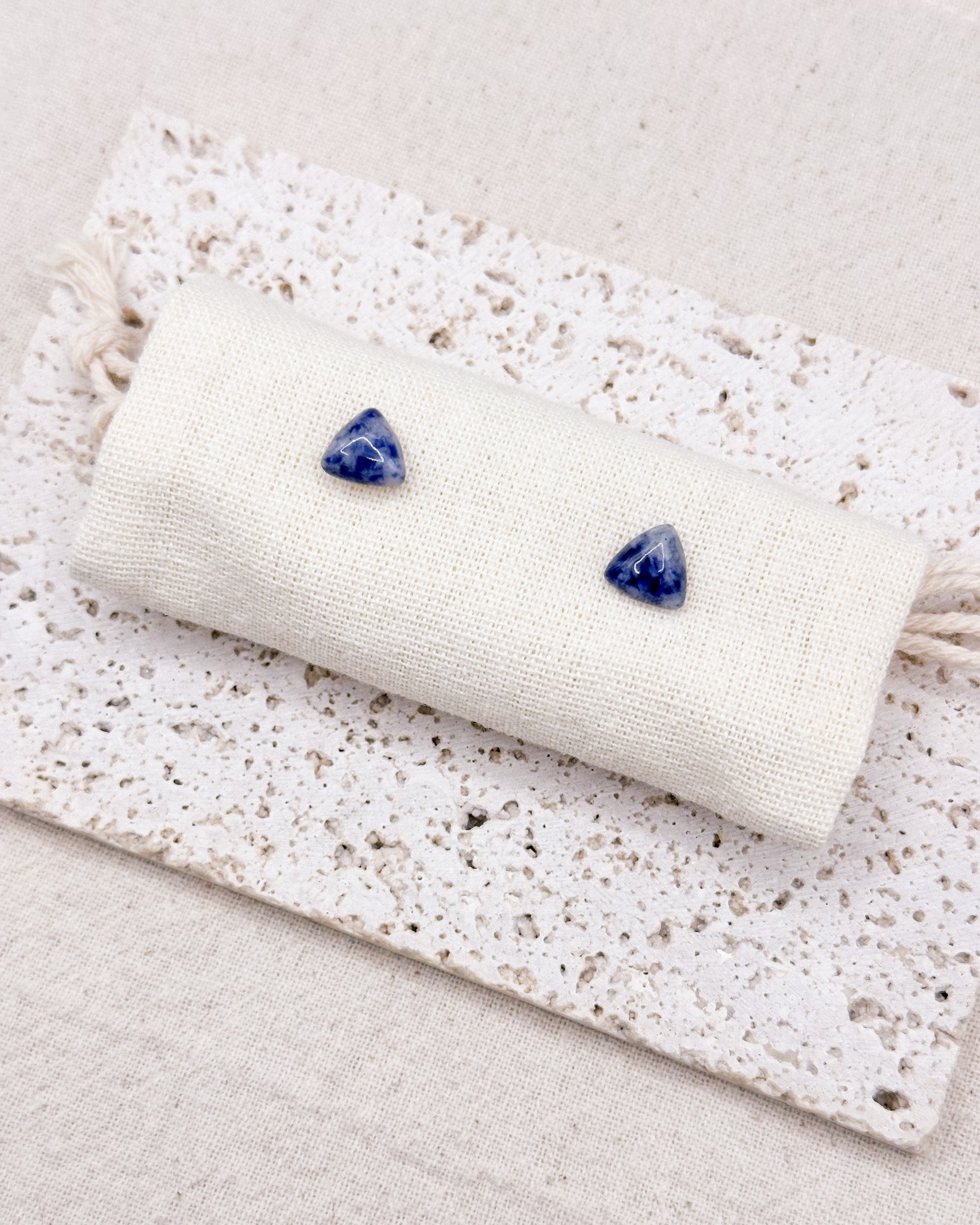 ARIA Blue Earrings Studs
