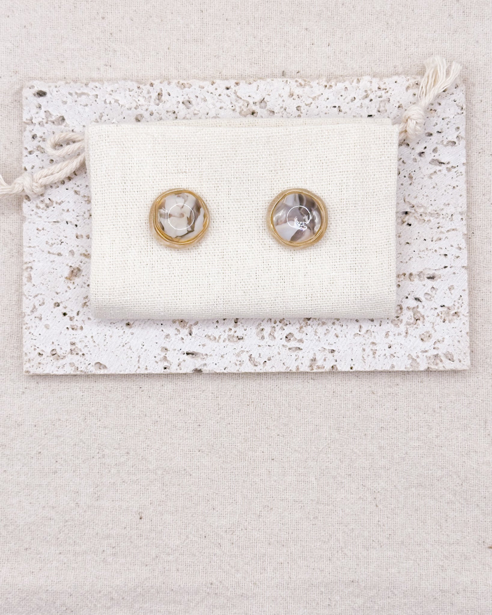 LISA Brown EARRINGS Studs