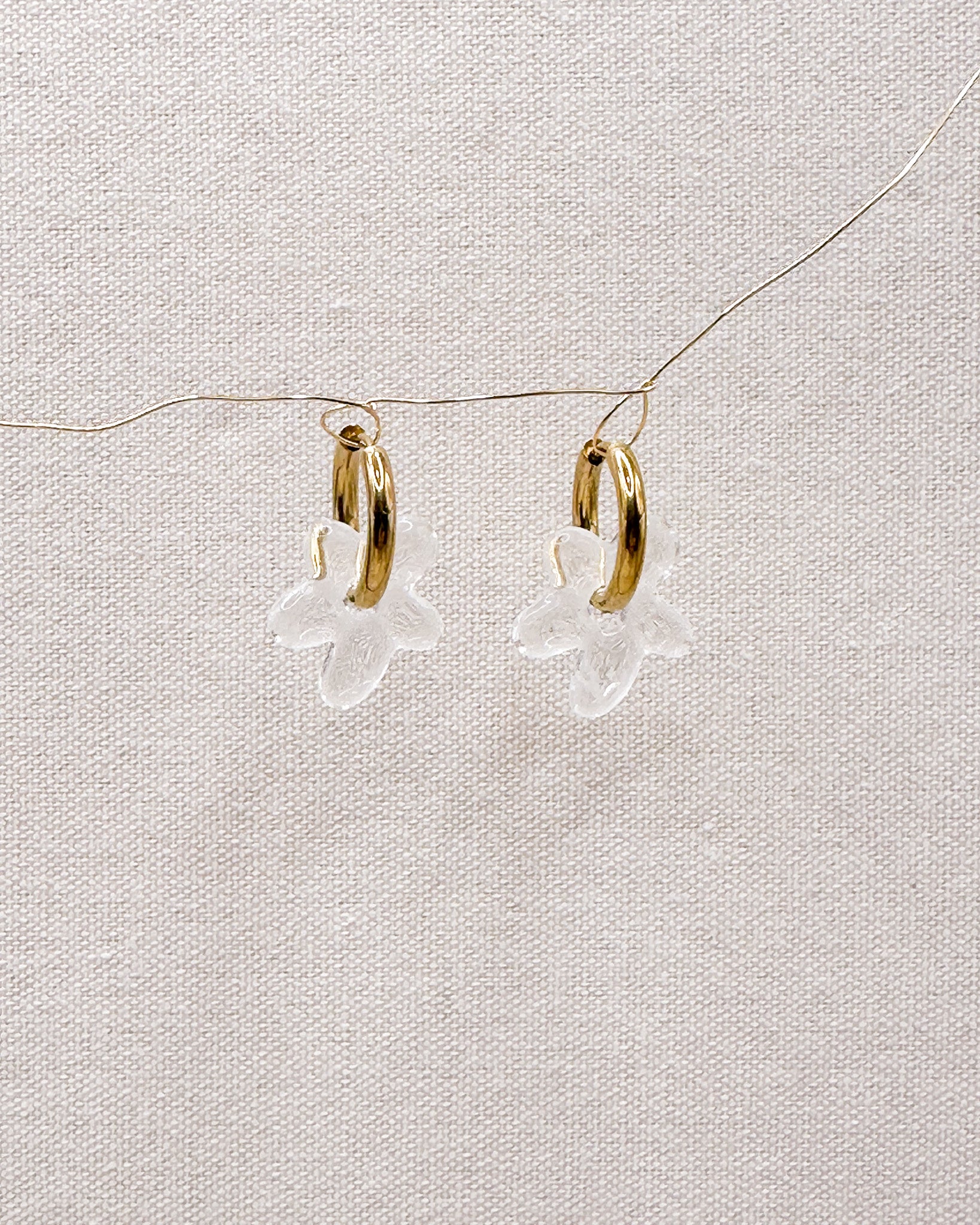 LILIA clear Earrings Huggies