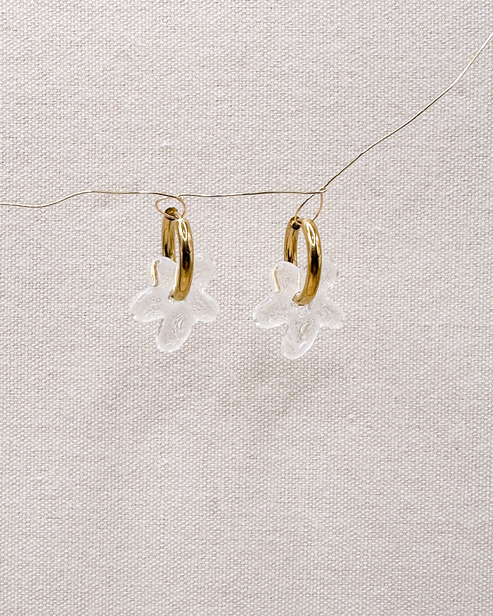 LILIA clear Earrings Huggies