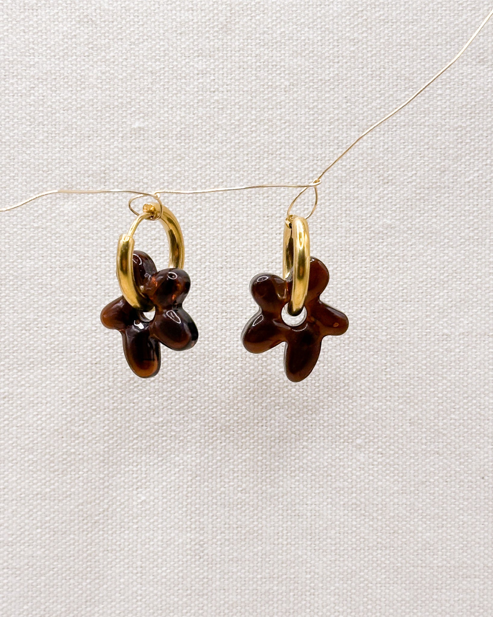 LILIA BROWN Earrings Huggies