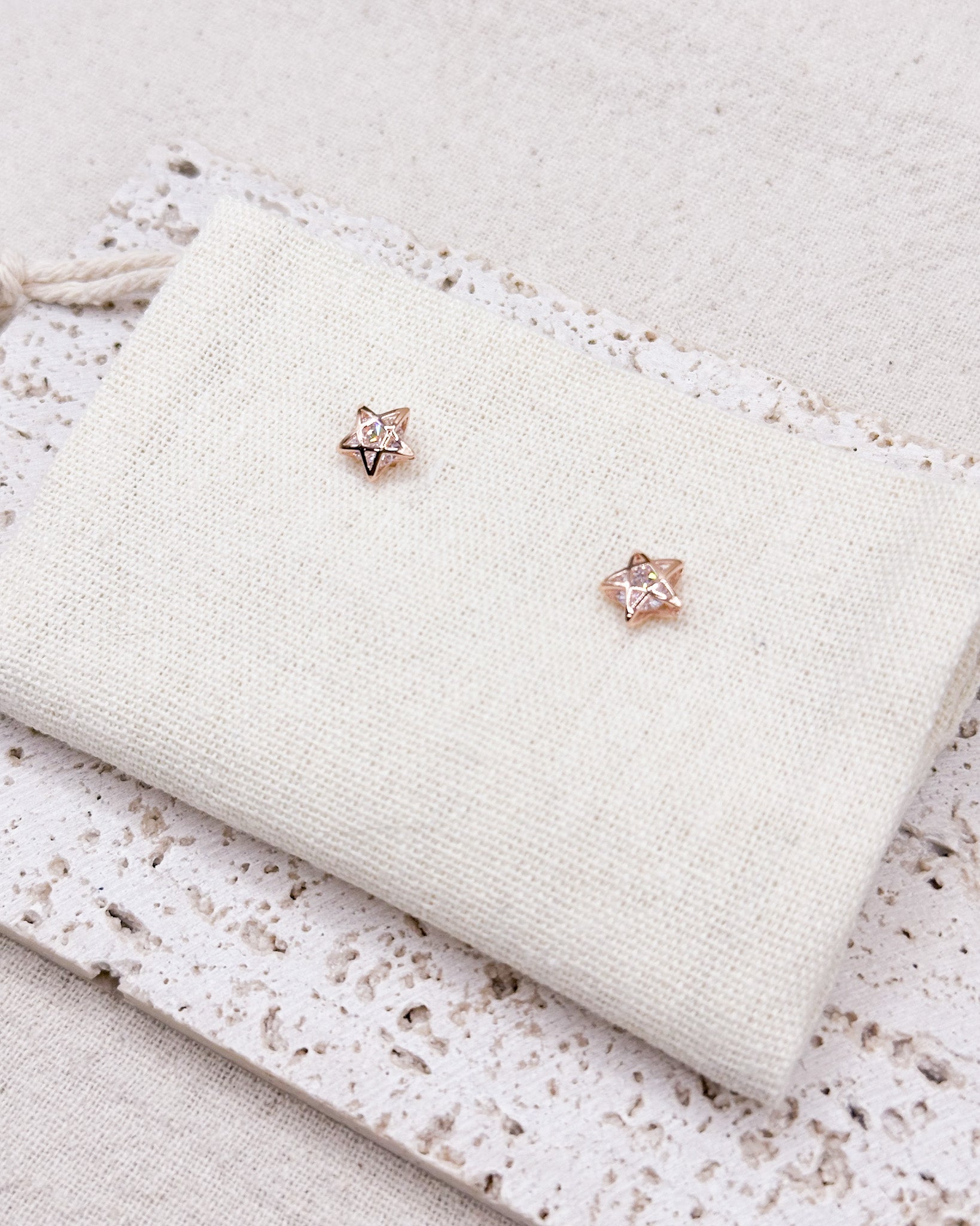 Stella Star Earrings Studs