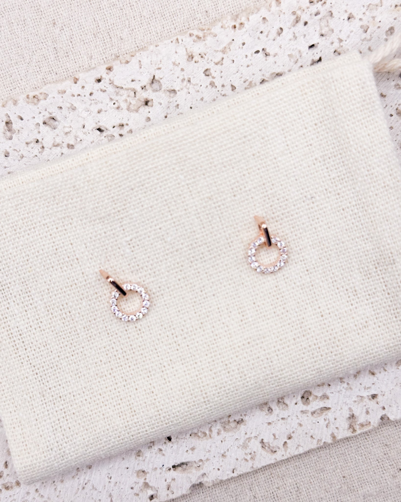 HALO Earrings Studs