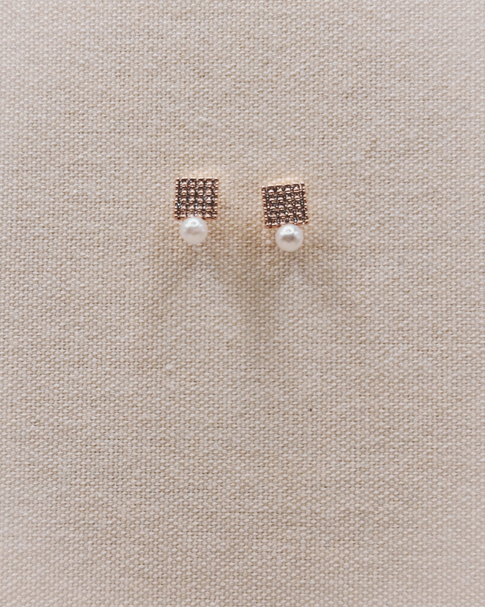 Orbit Earrings Studs