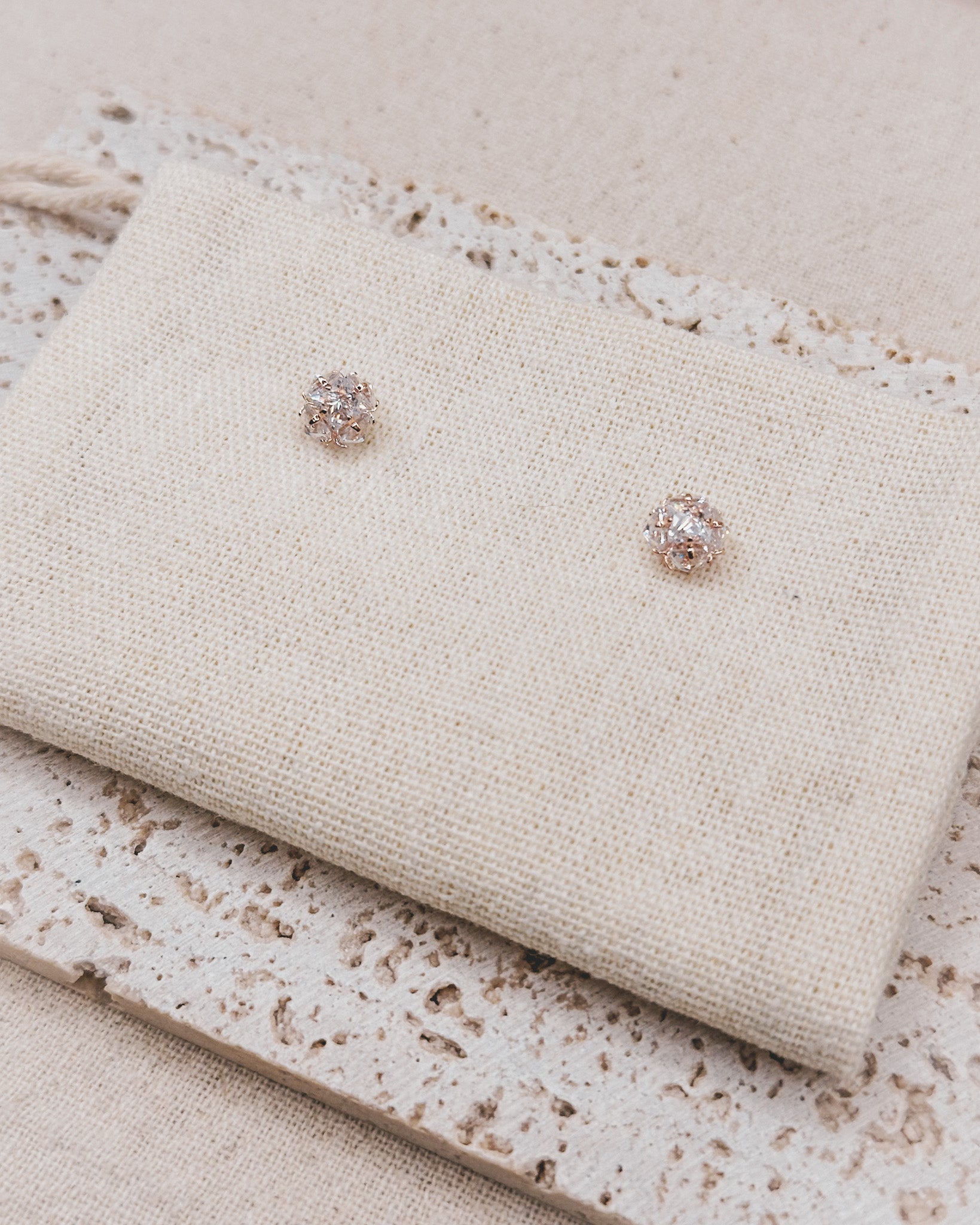 Luna Earrings Studs