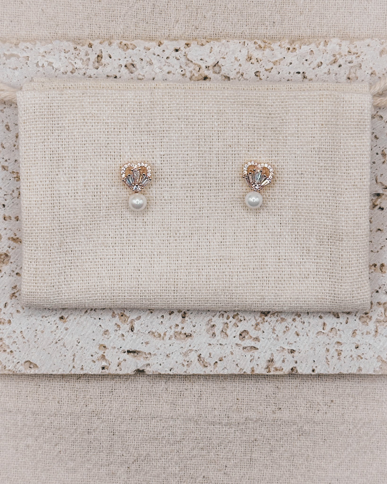 Love Struck Earrings Studs