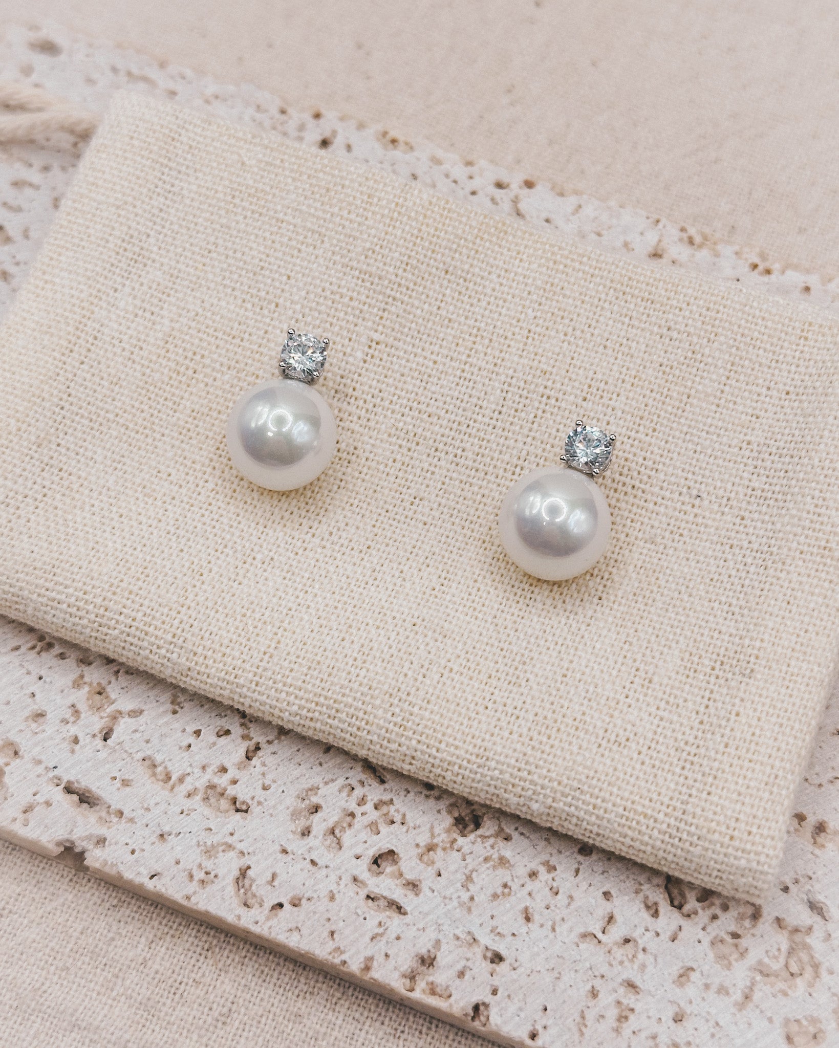 Elly Silver Earrings Studs