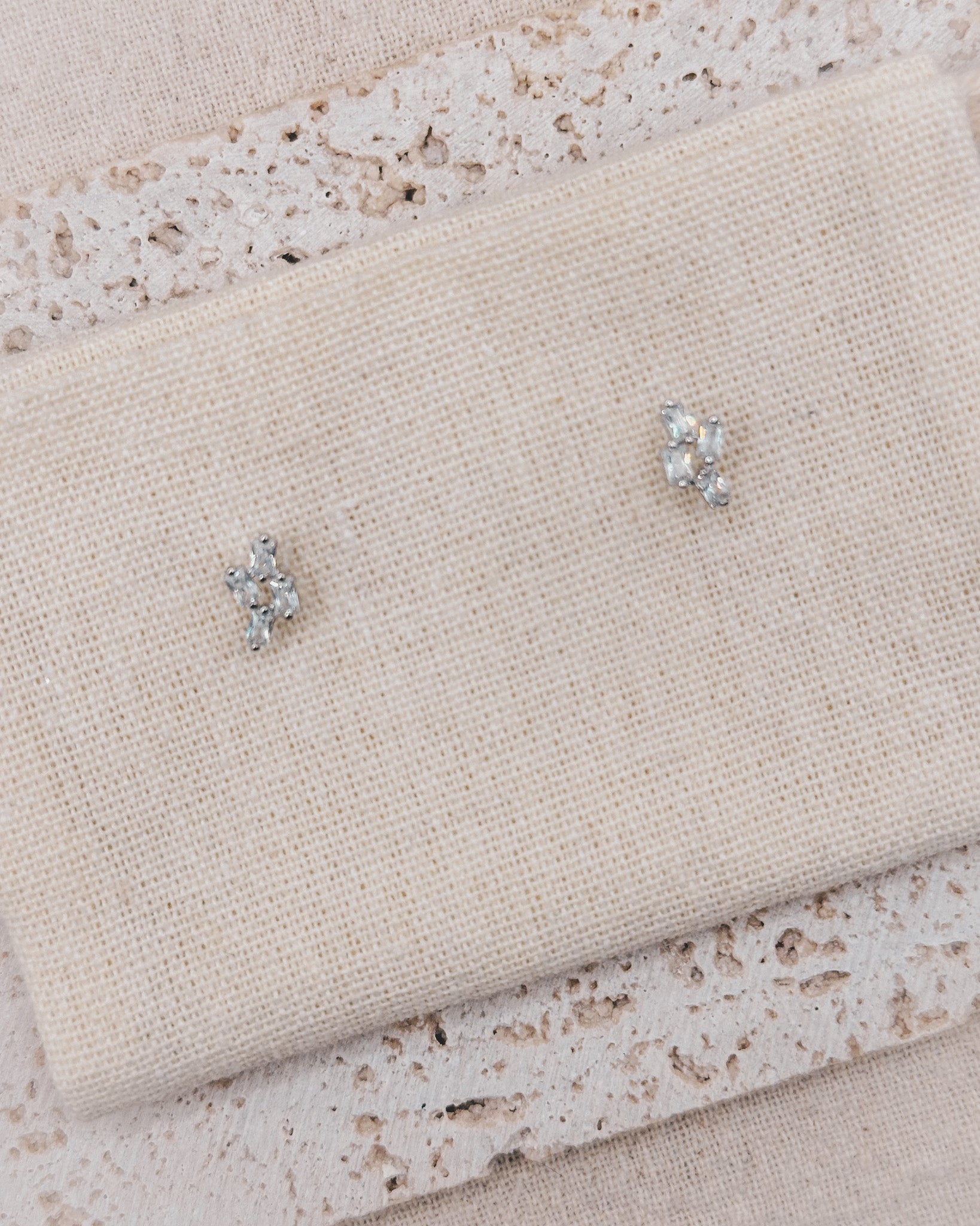 Star Dust Silver Earrings Studs